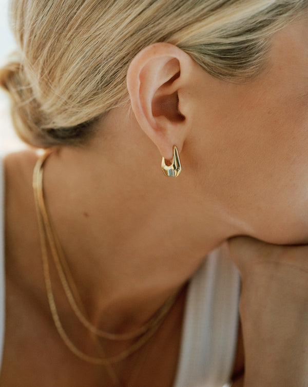 Missoma Lucy Williams Arco Small Hoop Earrings | 18ct Gold Vermeil