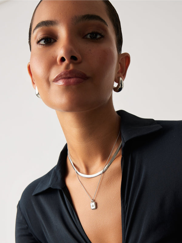 Missoma March Birthstone Pendant Necklace | Dyed Aqua Chalcedony/March