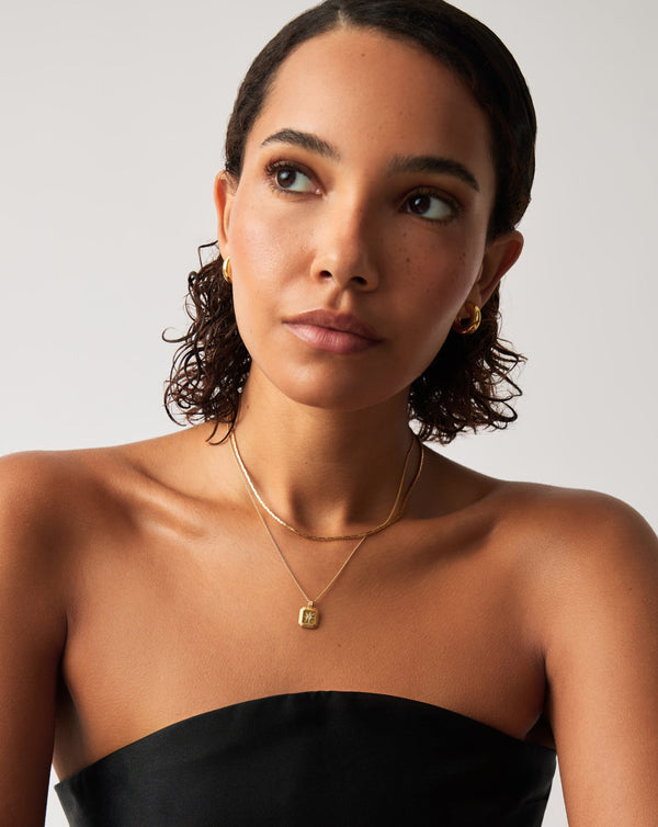 Missoma March Birthstone Pendant Necklace | Gold/Dyed Aqua Chalcedony