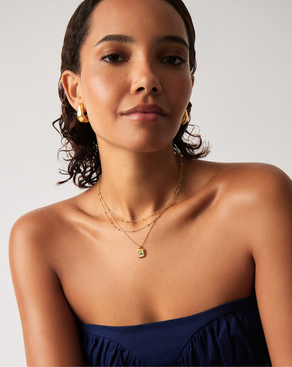 Missoma May Birthstone Pendant Necklace | Gold/Dyed Green Chalcedony