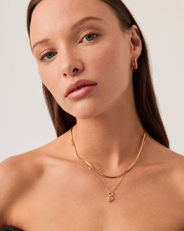 Missoma Mini Ridge Heart Charm Pendant Necklace | 18ct Gold Plated