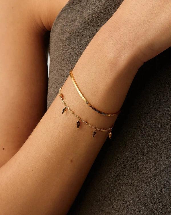 Missoma Leaf Bracelet | Gold UK