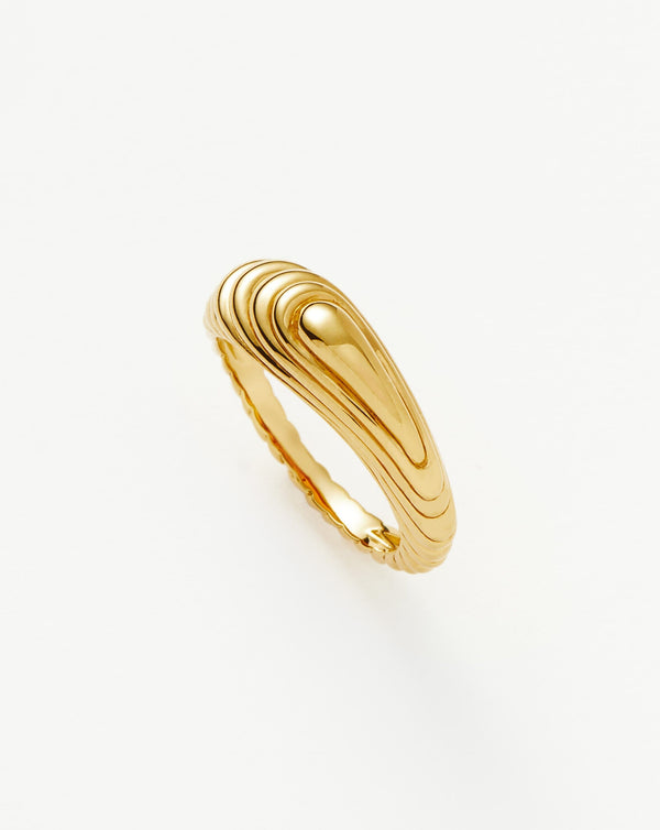 missoma Wavy Ridge Stacking Ring UK