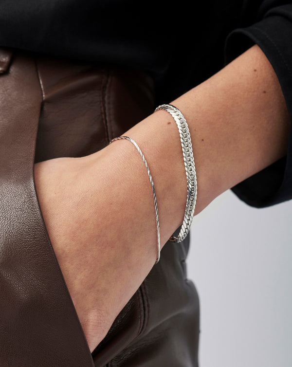 Missoma Savi Asymmetric Square Silver Snake Chain Bracelet