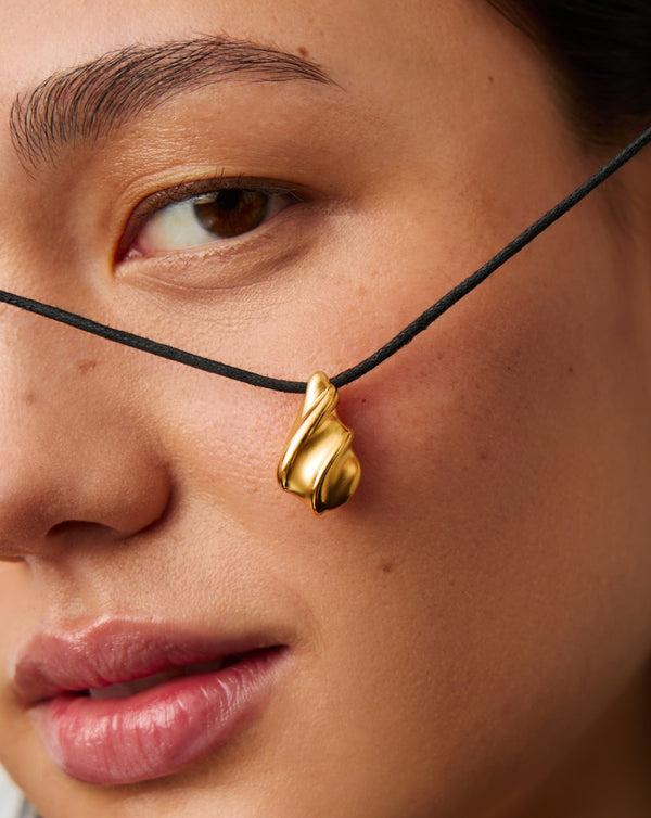 Missoma Savi Ridge Droplet Pendant Cord Necklace | 18ct Gold Plated