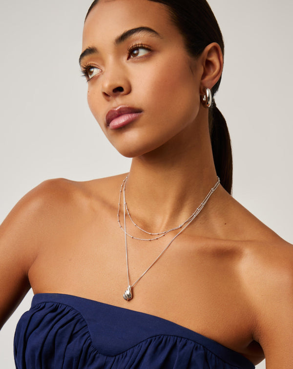 Missoma Savi Ridge Droplet Pendant Necklace | Silver Plated