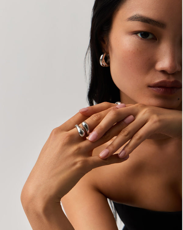 Missoma Savi Sculptural Crossover Ring | Sterling Silver