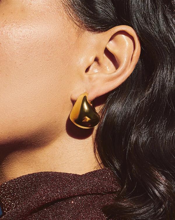 Missoma Sculptural Chubby Dome Medium Hoop Earrings | 18ct Gold Plated