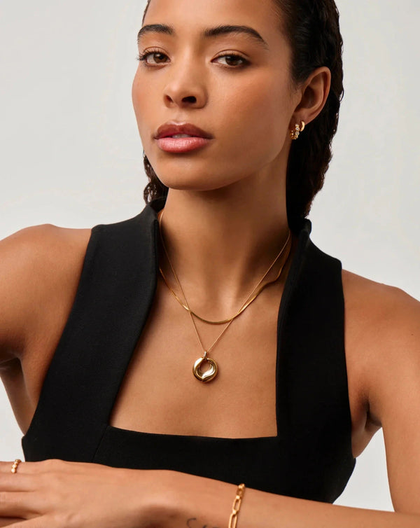 Missoma Sculptural Ridge Molten Pendant Necklace | 18ct Gold Plated