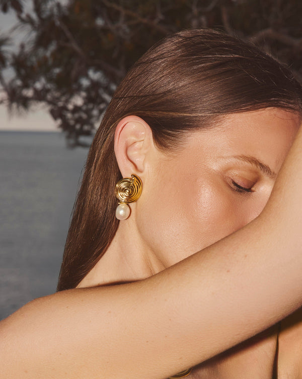 Missoma Spiral Detachable Pearl Drop Earrings | 18ct Gold Plated