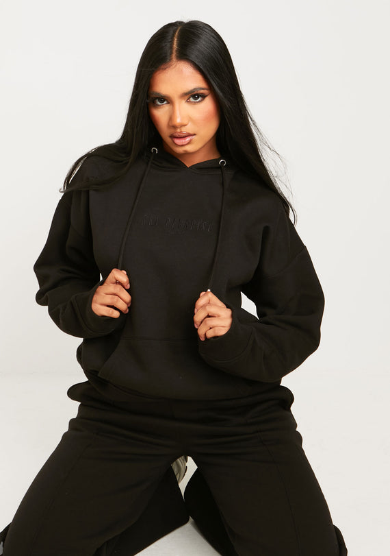 Missyempire Bella Black Ski Paradise Embroidered Oversized Hoodie