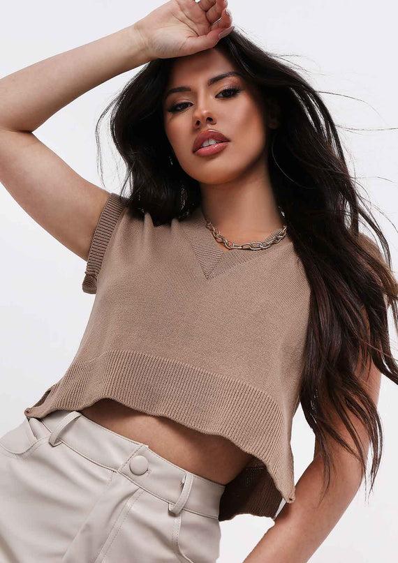 Missyempire Ezra Mocha V Neck Wide Fit Cropped Knitted Vest