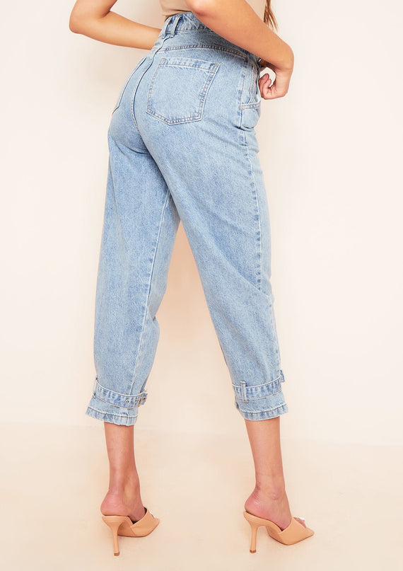 Missyempire Bella Buckle Mid Wash Denim Jeans