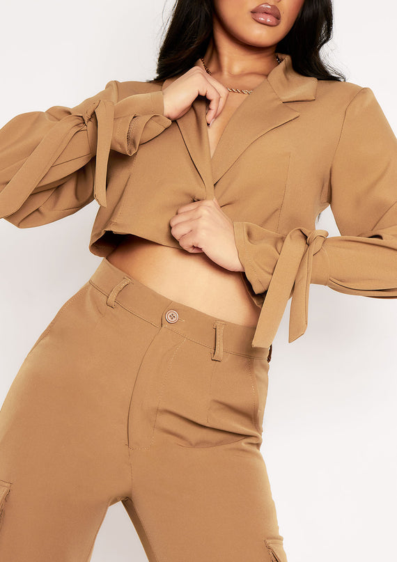 Missyempire Emma Camel Tie Detail Cropped Blazer