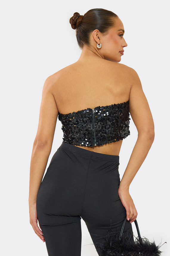 Missyempire Kylie Black Disc Sequin Crop Top