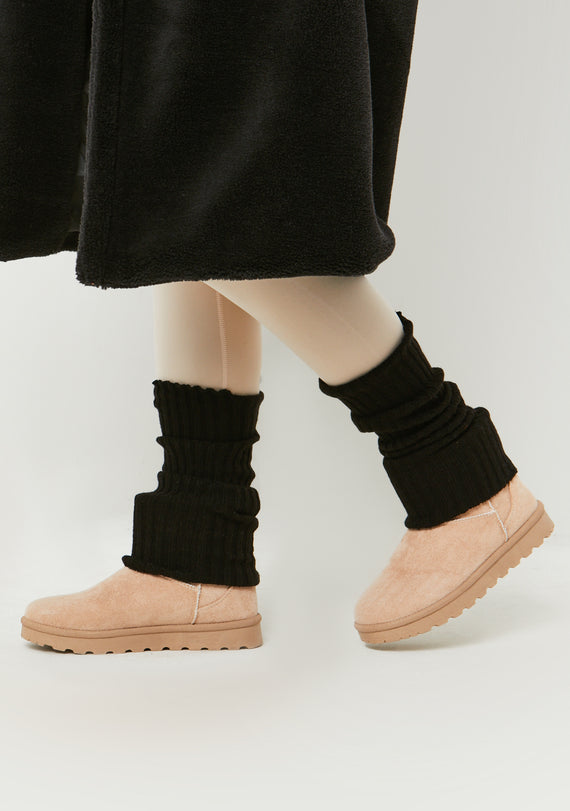 missyempire Lara Black Chunky Leg Warmers