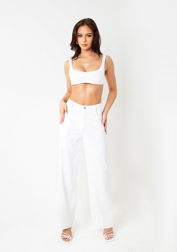 Missyempire Laylin White Contrast Stitch Bralette