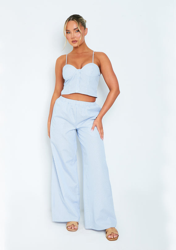 Missyempire Nova Blue & White Striped Crop Top