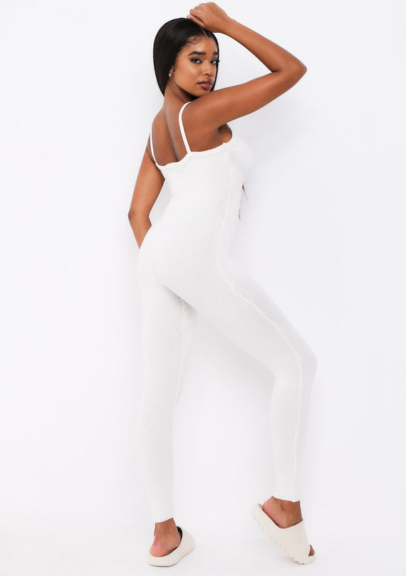 Missyempire Serena Cream Knitted Strappy Jumpsuit