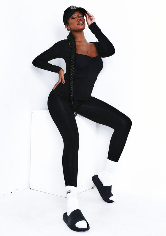 Missyempire Soph Black Wide Neck Jumpsuit