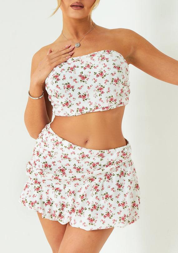 Missyempire Renee White Floral Printed Puff Ball Mini Skirt
