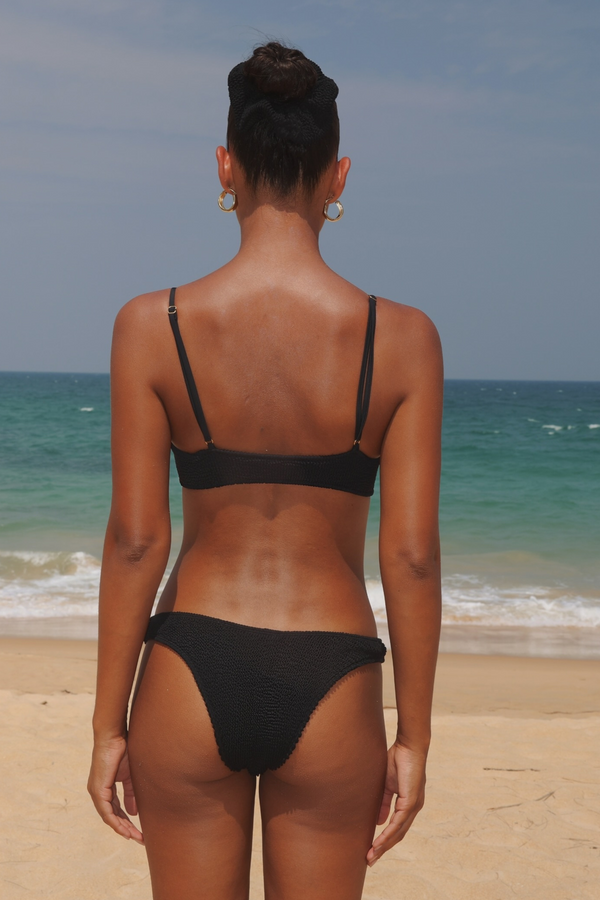 moda minx 'Black' Scrunch Underwire Bikini Top