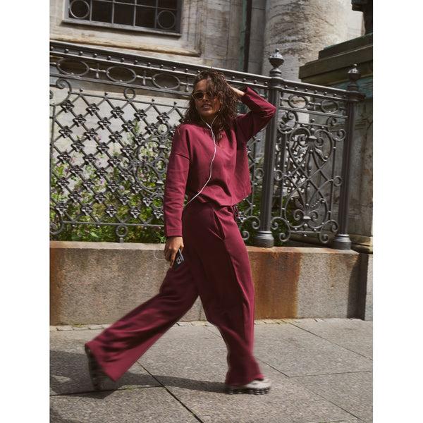Moonchild Yoga Wear Moonchild Box Sweatpants - Burgundy