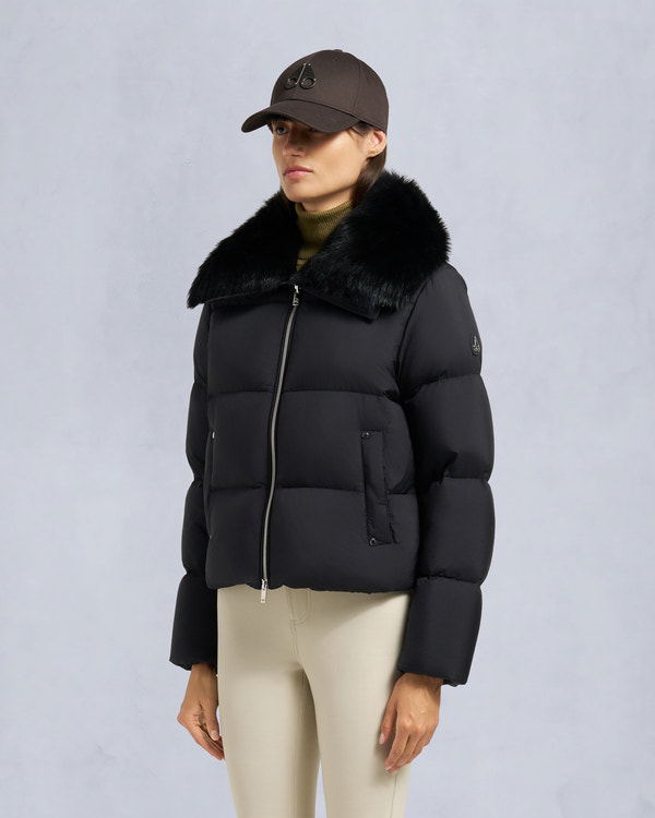 Moose Knuckles BELLE DUNE SHORT SHEARLING TRIM PUFFER BLACK/BLACK