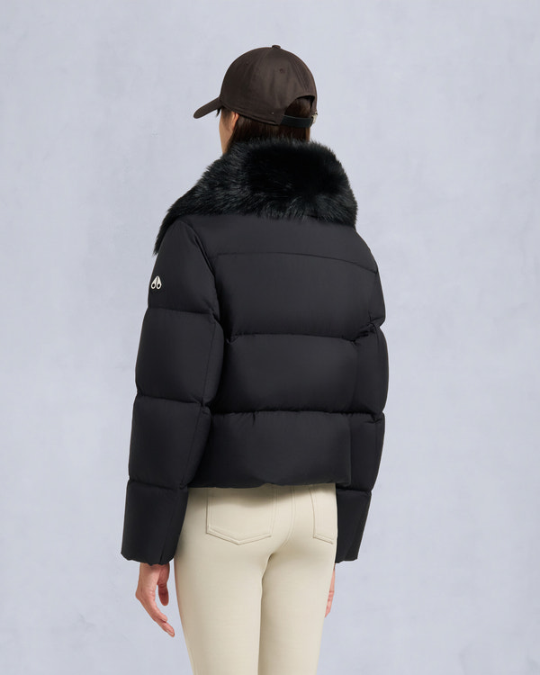 Moose Knuckles BELLE DUNE SHORT SHEARLING TRIM PUFFER BLACK/BLACK