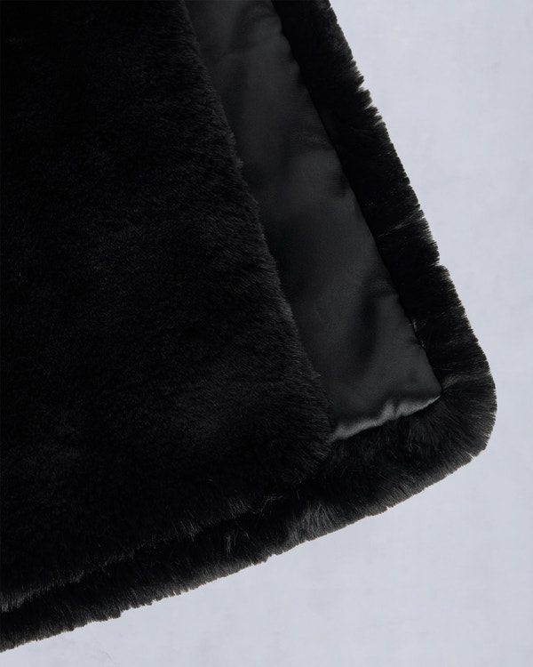 Moose Knuckles BUNNY SCARF BLACK