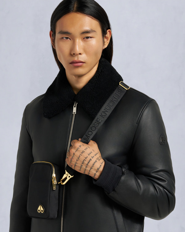 moose knuckles GOLD SERIES DIAL BAG BLACK