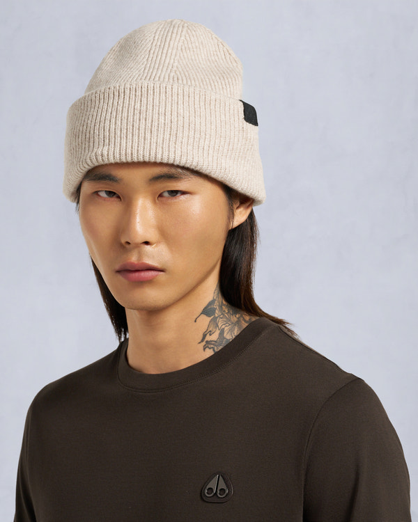 moose knuckles NEIGE BEANIE ALABASTER