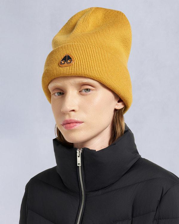 Moose Knuckles PARNIS UNISEX BEANIE BUTTERSCOTCH