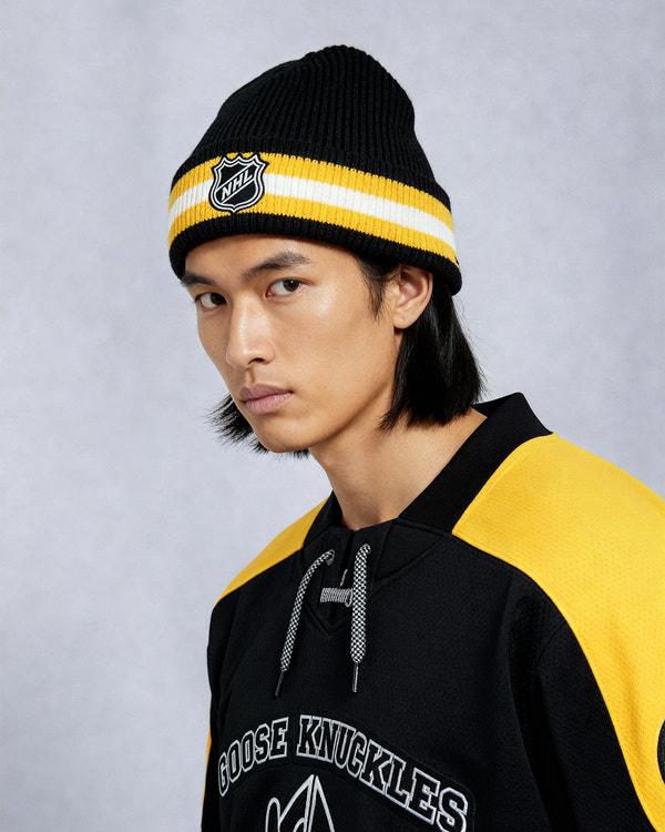 Moose Knuckles NHL X MOOSE KNUCKLES BRUINS BEANIE BLACK/YELLOW/BONE