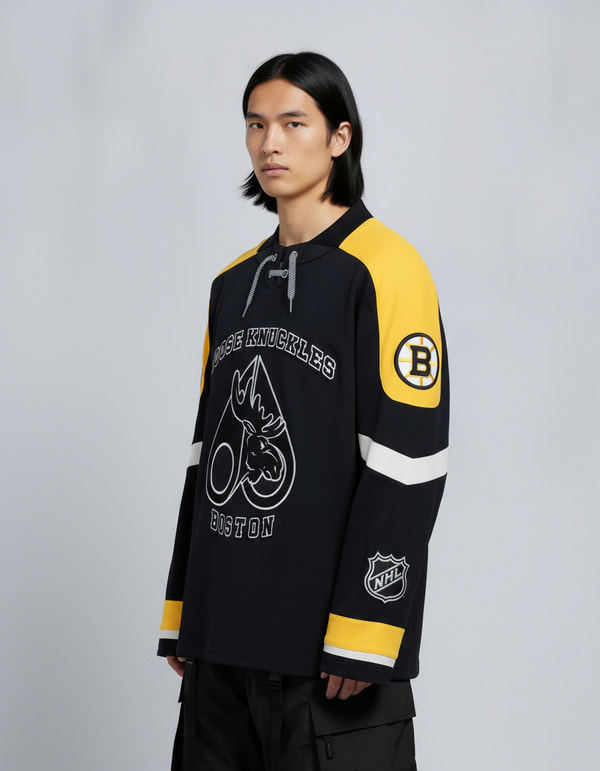 Moose Knuckles NHL X MOOSE KNUCKLES BRUINS POLO BLACK/YELLOW/BONE