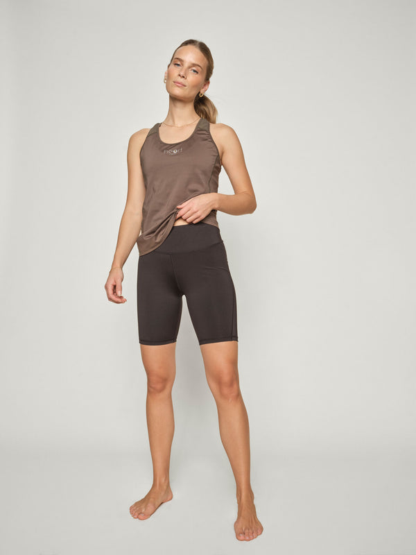 mos mosh MMBia Shape Shorts