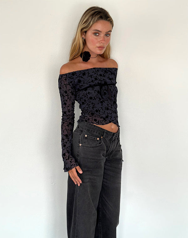 Motel Rocks Kareena Long Sleeve Bardot Top In Pretty Petal Flock Navy