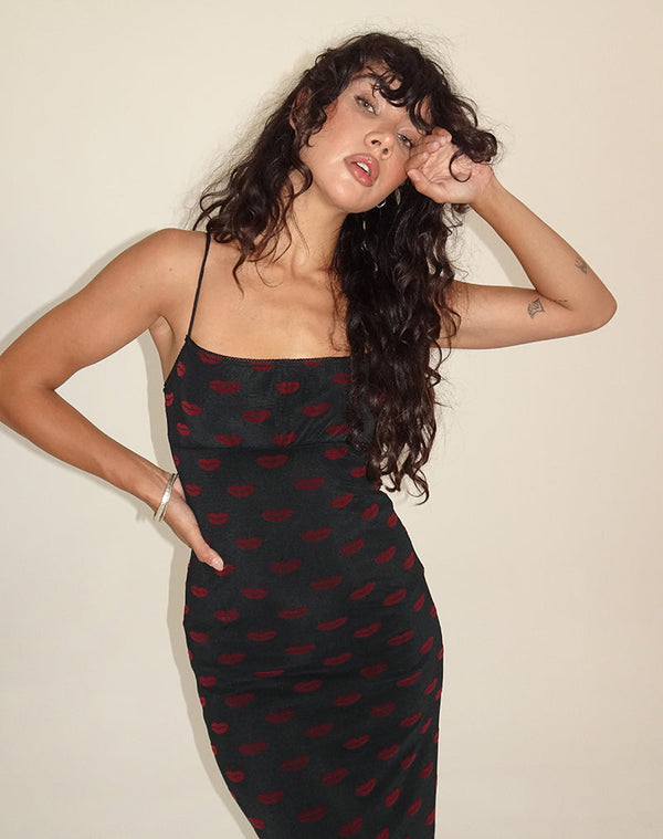 Motel Rocks Darsih Maxi Dress In Lips Flock Black