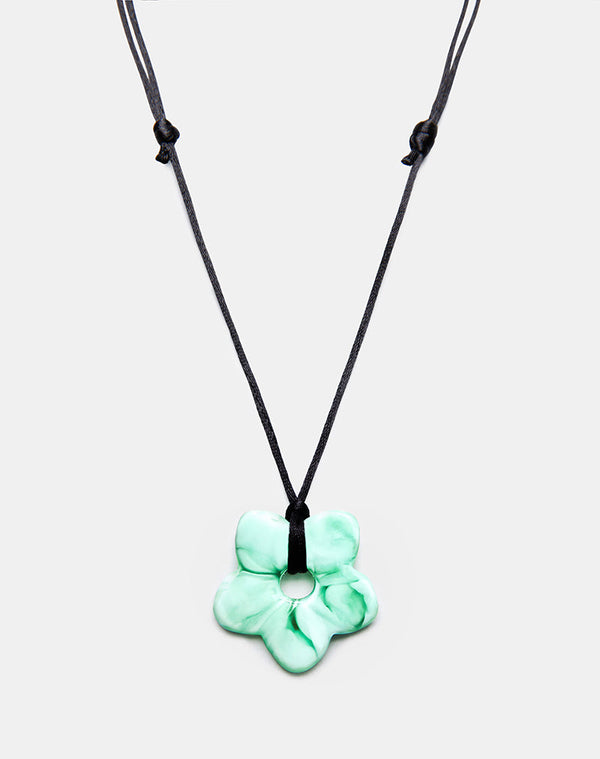 Motel Rocks Flower Necklace In Resin Green