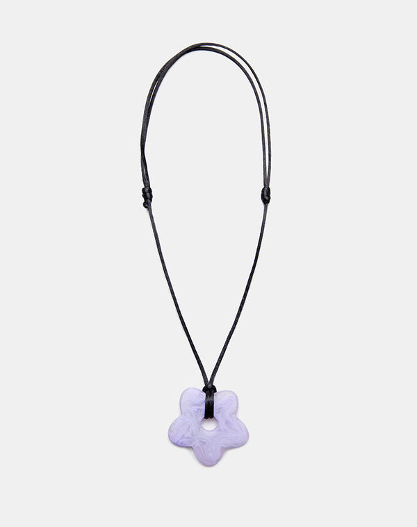 motel rocks Flower Necklace in Resin Lilac