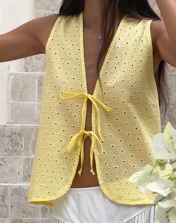 motel rocks Kayve Tie Front Top in Broderie Yellow