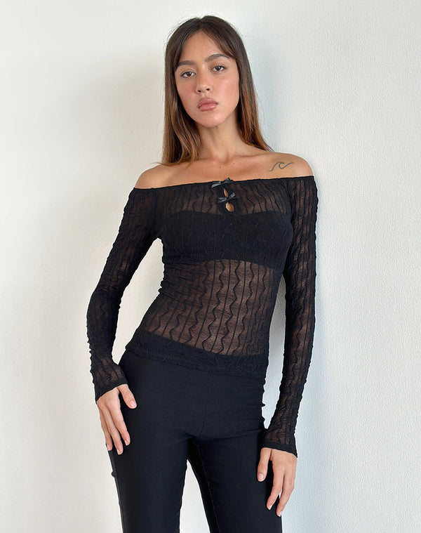 motel rocks Kazi Bardot Top in Crinkle Black