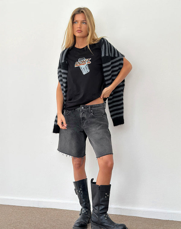 Motel Rocks Saki Tee In Black With Don't Message Me Graphic