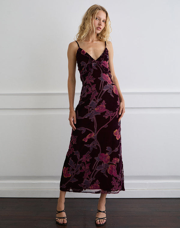 motel rocks Yamira Maxi Dress in Floral Devore Burgundy