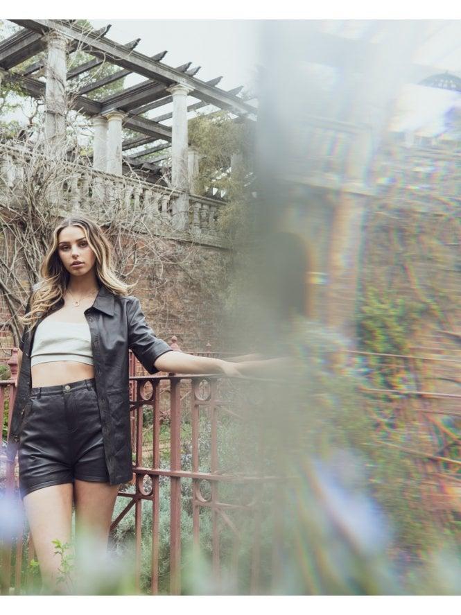 muubaa Muubaa Chocolate Horn Button Fitted Leather Shirt