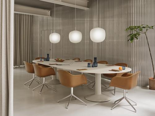 Muuto Fiber Armchair - Swivel Base | Innovative Scandinavian Design