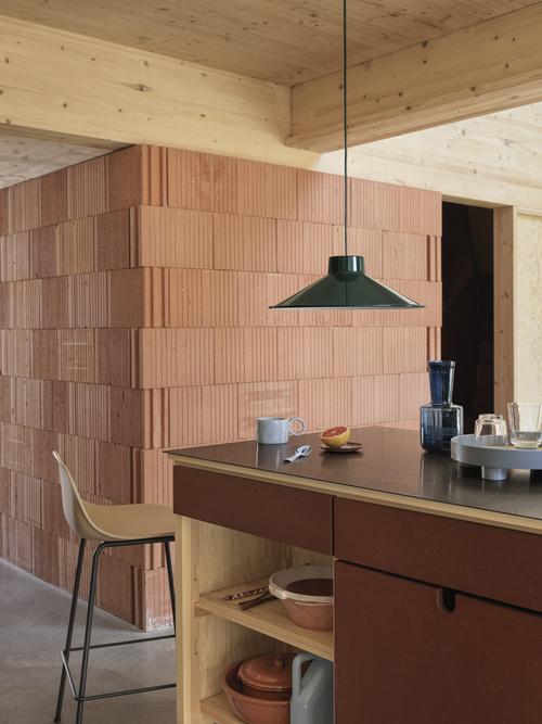 Muuto Fiber Counter Stool | Characteristic Design For Everyday Use