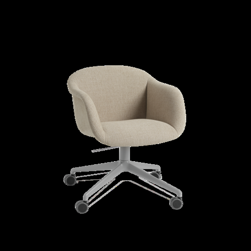 muuto Fiber Soft Armchair | A Simple Design with an ultra-soft seat and grand comfort