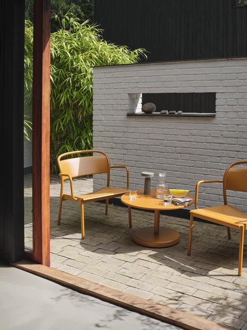 Muuto Linear Steel Lounge Armchair | Elegant And Modern Outdoor Design