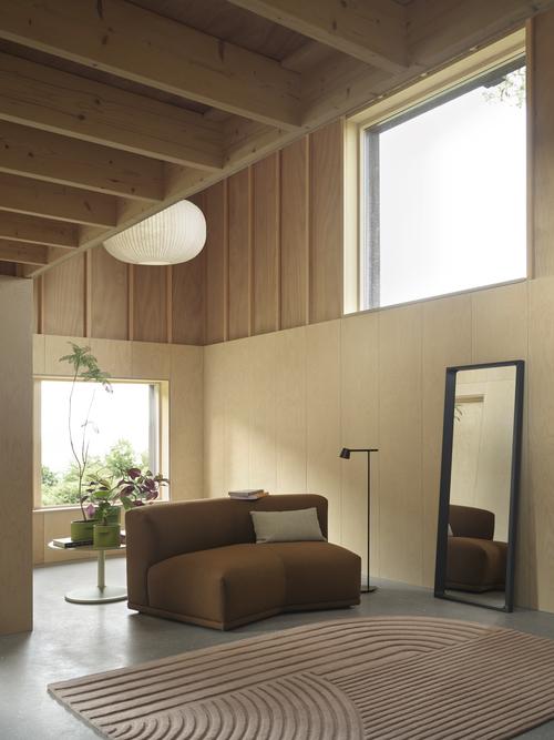 Muuto Ridge Planter | Elegant & Sculptural